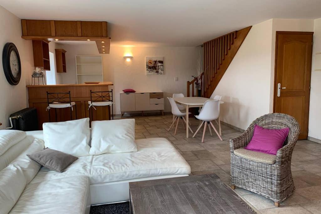 Domaine Des Pierres D Auvergne Flat Экстерьер фото